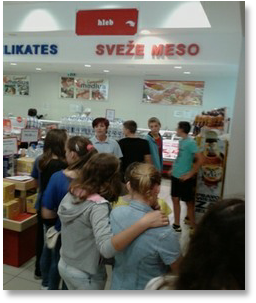 POSETA SUPERMARKETA MEDIUS